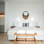 Apartahotel Melianthos 4*