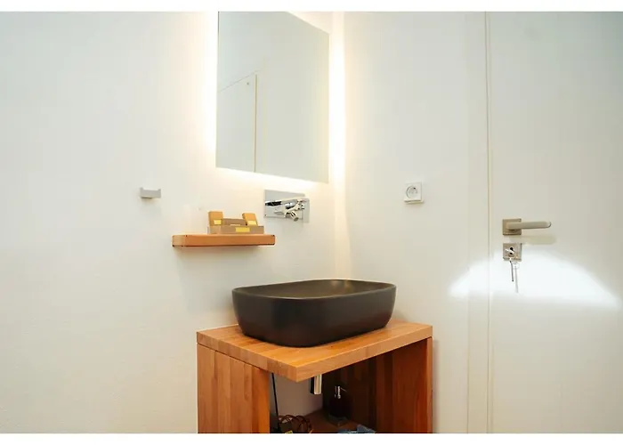 Melianthos Apartmanhotel Vathí