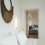 Melianthos 4*