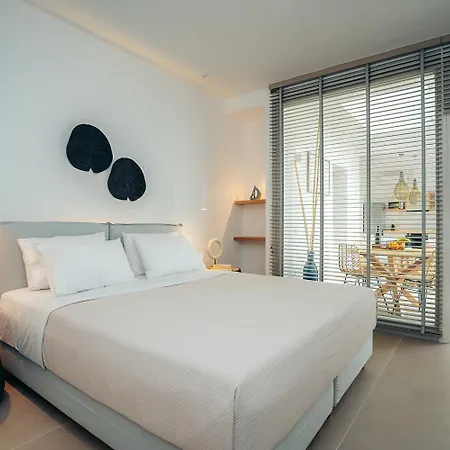 شقة فندقية Melianthos 4*