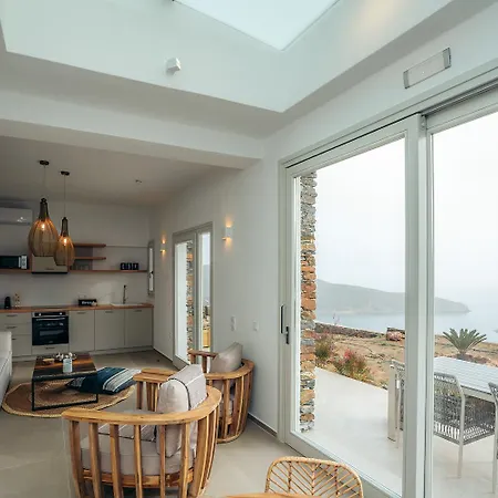 Lejlighedshotel Melianthos 4*