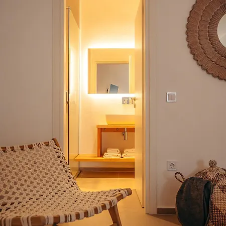 Melianthos 4*