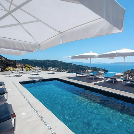 Melianthos Apartahotel 4*